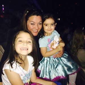 Meet your Posher, Lori